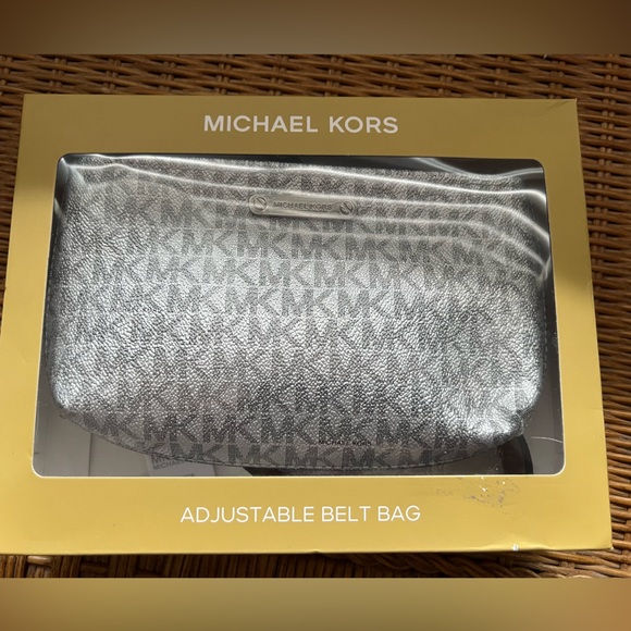 Michael Kors Monogram Adjustable Belt Bag Purse - Picture 1 of 12